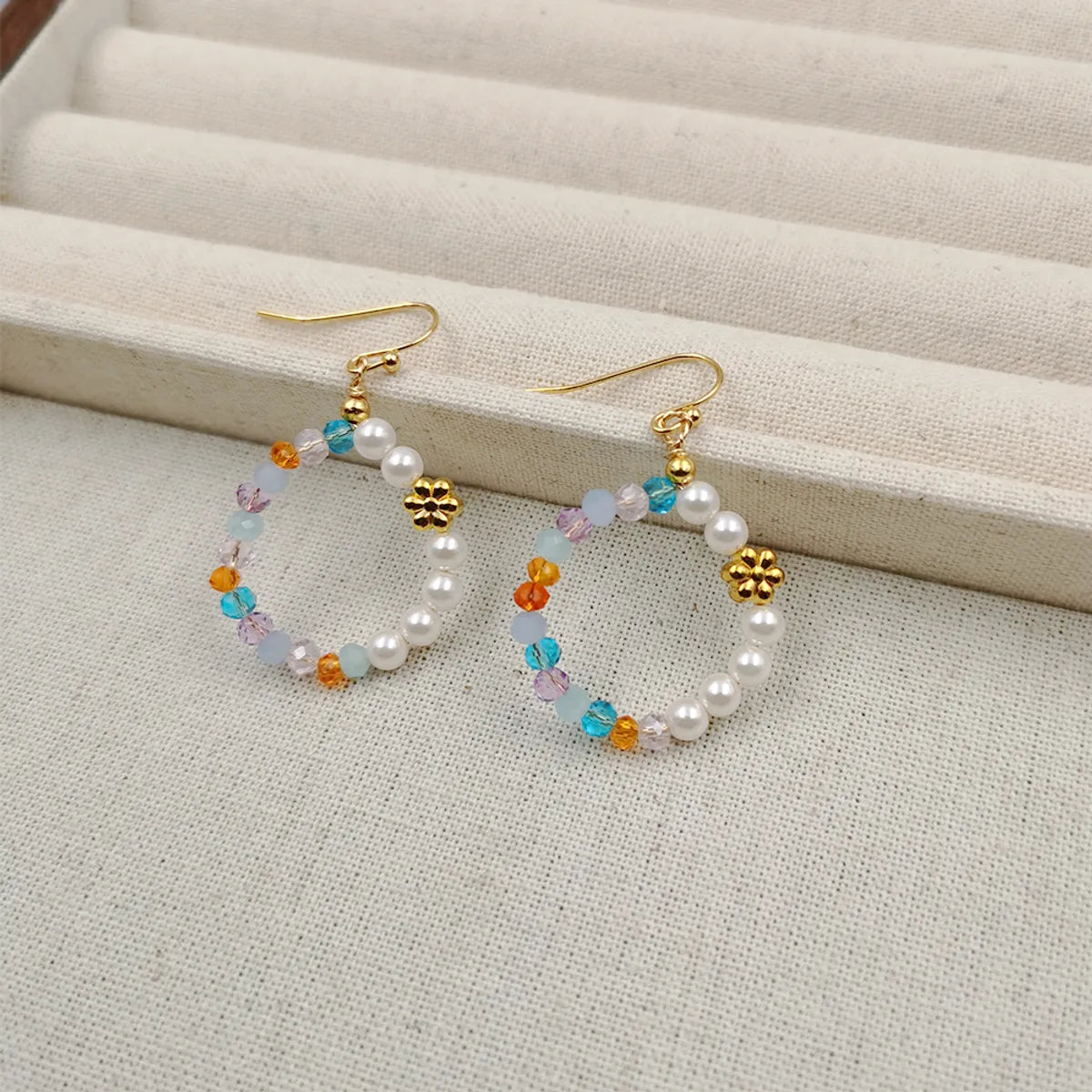 1 Pair Vacation Ethnic Style Geometric Flower Beaded Handmade Artificial Crystal Imitation Pearl Copper Gold Plated Drop Earrings