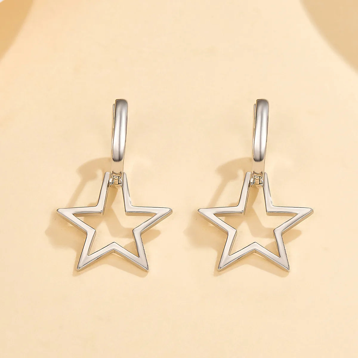 1 Pair Vacation Modern Style Classic Style Star Hollow Out Sterling Silver White Gold Plated Drop Earrings