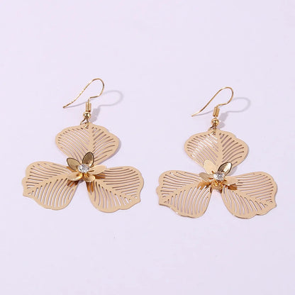 1 Pair Vacation Sweet Flower Plating Hollow Out Inlay Copper Zircon Gold Plated Drop Earrings