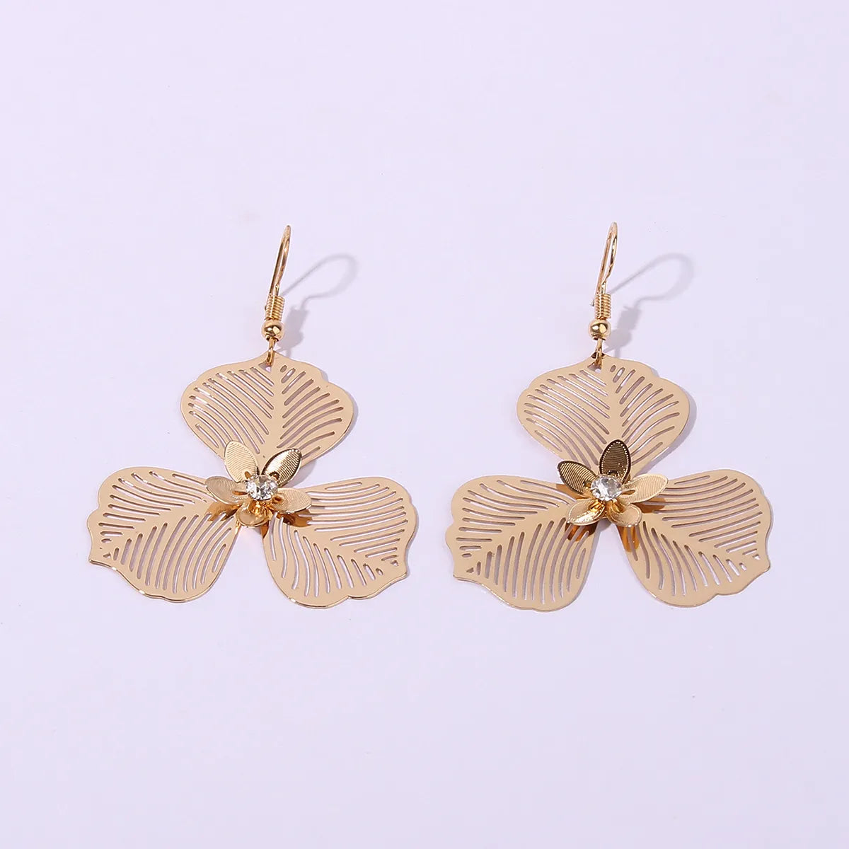 1 Pair Vacation Sweet Flower Plating Hollow Out Inlay Copper Zircon Gold Plated Drop Earrings