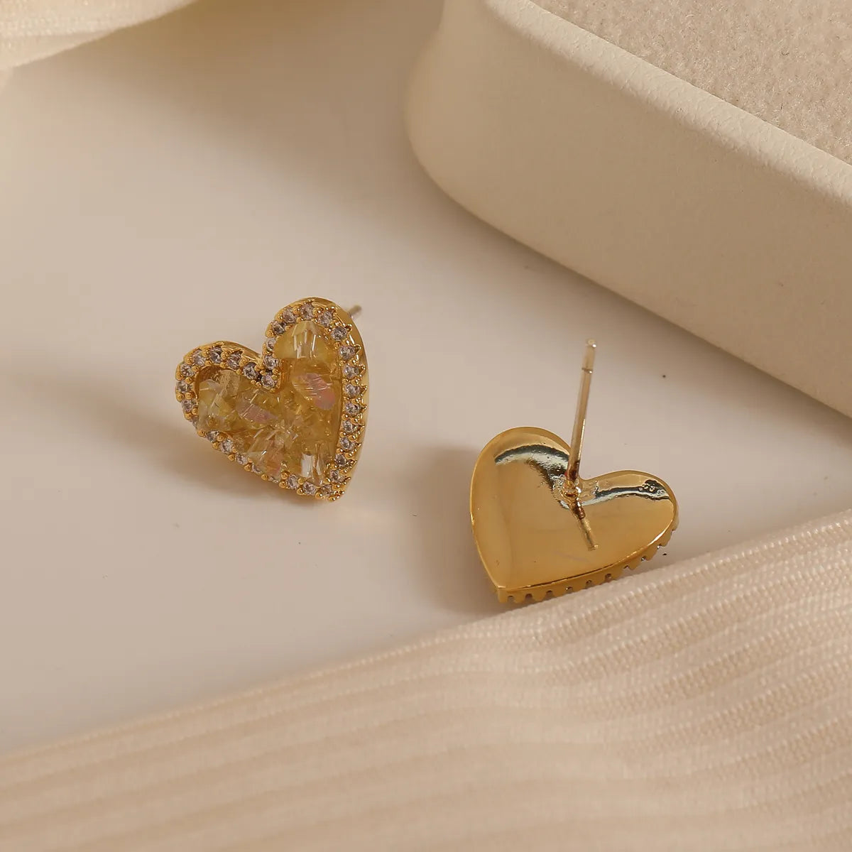 1 Pair Vacation Sweet Heart Shape Plating Copper 18K Gold Plated Ear Studs