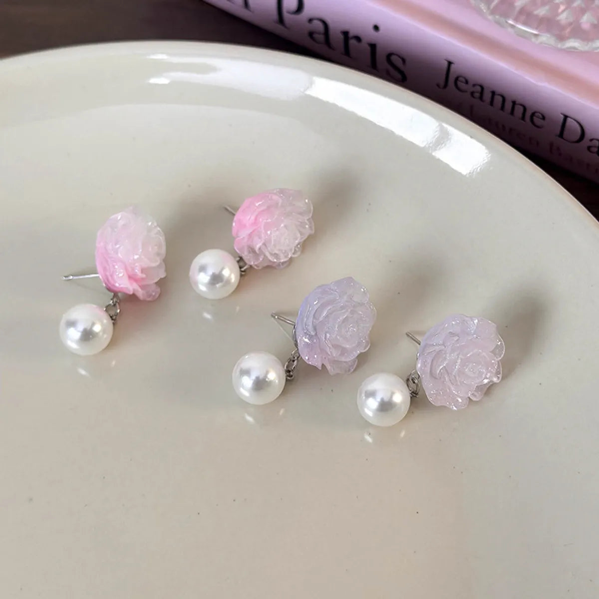 1 Pair Vacation Sweet Simple Style Flower Resin Drop Earrings