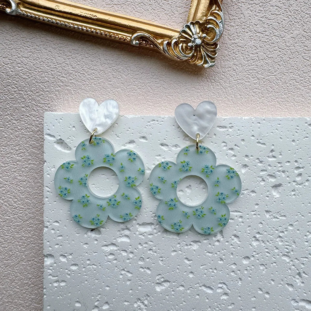 1 Pair Vacation Sweet Simple Style Flower Wreath Irregular Polishing Arylic Drop Earrings