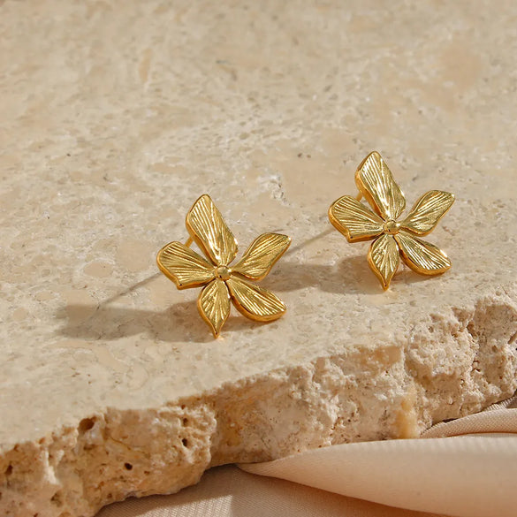 1 Pair Vintage Style Artistic Flower Petal Plating 304 Stainless Steel 18K Gold Plated Ear Studs