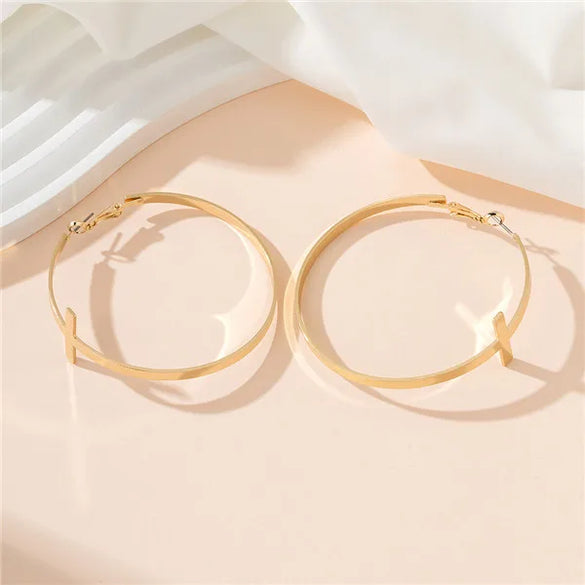 1 Pair Vintage Style Exaggerated Round Alloy Earrings