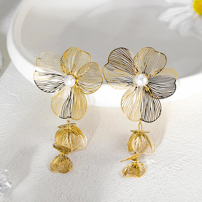 1 Pair Vintage Style Flower Plating 304 Stainless Steel Artificial Pearls 14K Gold Plated