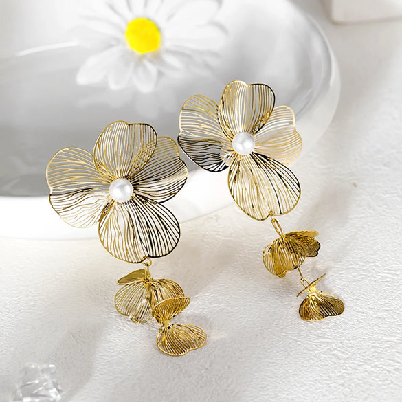 1 Pair Vintage Style Flower Plating 304 Stainless Steel Artificial Pearls 14K Gold Plated
