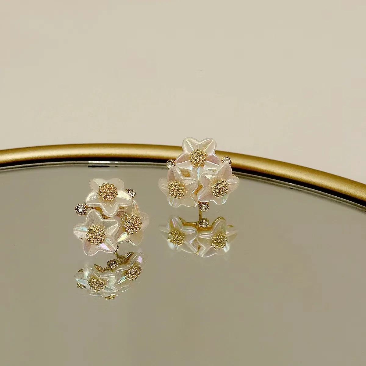 1 Pair Vintage Style Flower Plating Inlay Copper Zircon 18K Gold Plated Ear Studs