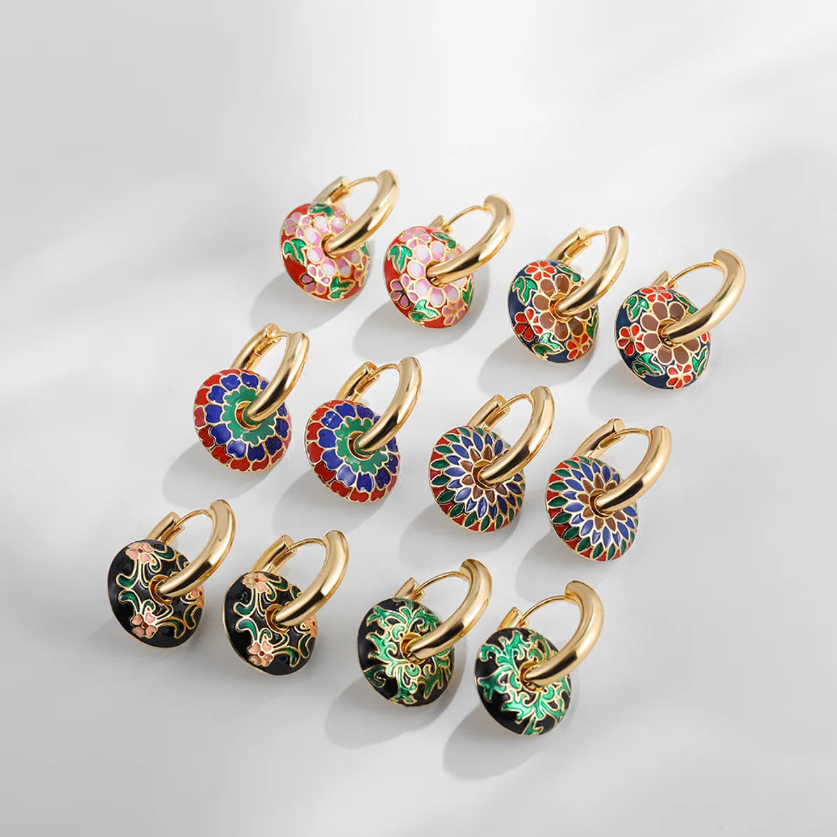 1 Pair Vintage Style Geometric Flower Enamel Alloy Earrings