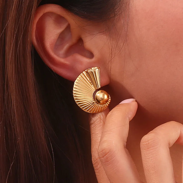 1 Pair Vintage Style Modern Style Classic Style Spiral Plating 316L Stainless Steel  18K Gold Plated Ear Studs
