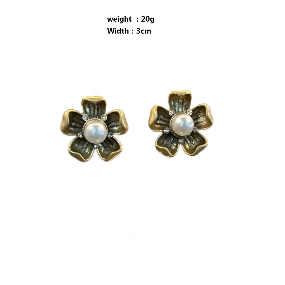 1 Pair Vintage Style Queen Flower Plating Inlay Artificial Gemstones Artificial Pearl Alloy Artificial Rhinestones Artificial Pearls 24K Gold Plated Ear Studs