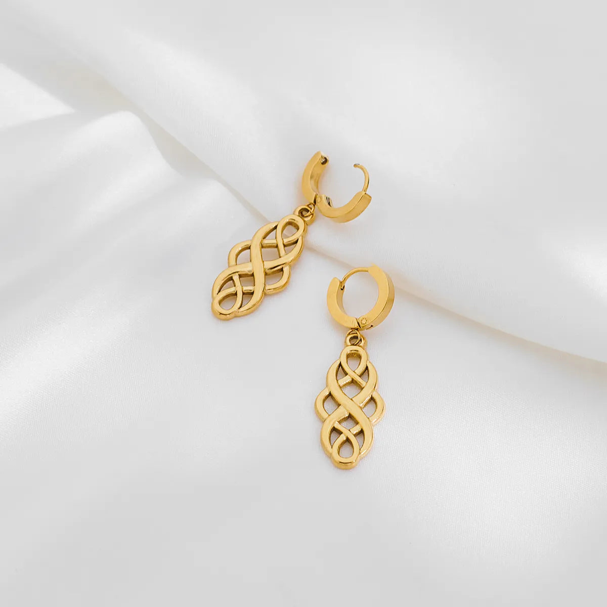 1 Pair Vintage Style Roman Style British Style Witches Knot 304 Stainless Steel 18K Gold Plated Drop Earrings