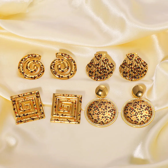 1 Pair Vintage Style Simple Style Classic Style Shell 304 Stainless Steel 18K Gold Plated Drop Earrings