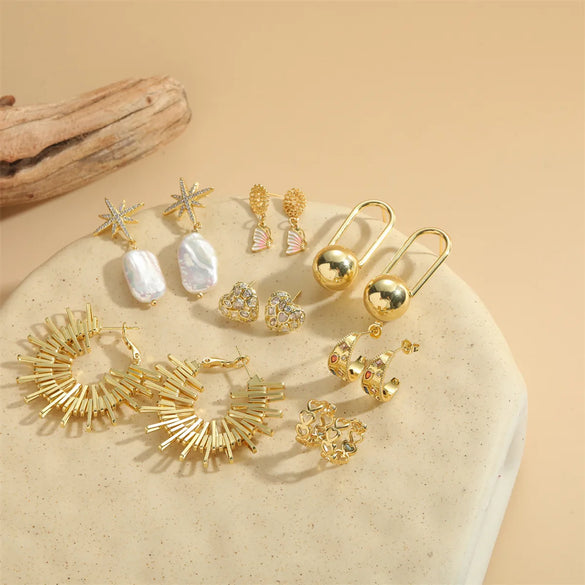 1 Pair Vintage Style Simple Style Commute Geometric Heart Shape Enamel Inlay Copper ABS Pearl Zircon Hoop Earrings Ear Studs