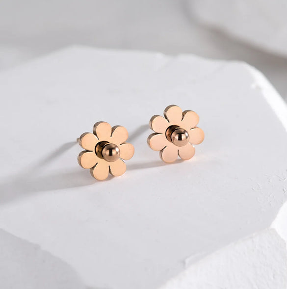 1 Pair Vintage Style Simple Style Roman Style Geometric Roman Numeral Flower Hollow Out 304 Stainless Steel 18K Gold Plated Ear Studs