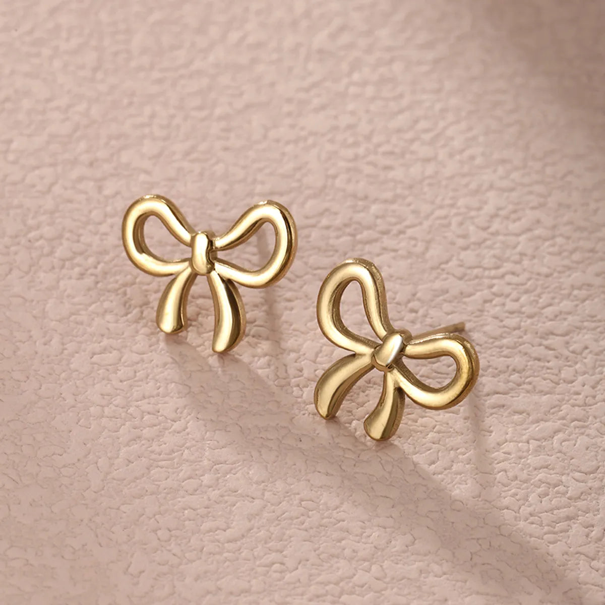 1 Pair Xuping Simple Style Circle Heart Shape Bow Knot Stainless Steel 14k Gold Plated Ear Studs