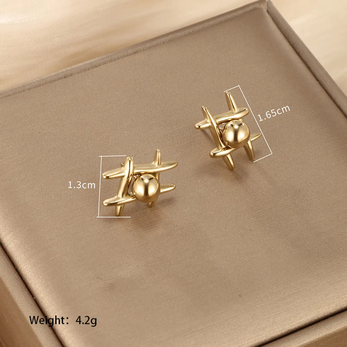 1 Pair Xuping Sweet Simple Style Round Square Heart Shape Plating Inlay Stainless Steel Artificial Gemstones Artificial Pearls 14k Gold Plated Drop Earrings