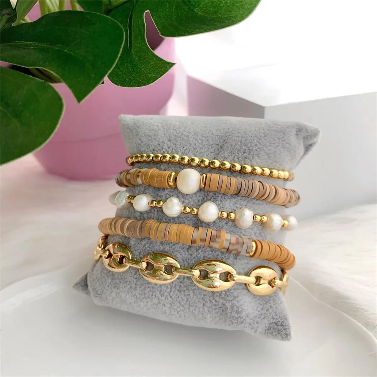 1 Piece 1 Set Sweet Geometric Pearl Knitting Women's Bracelets