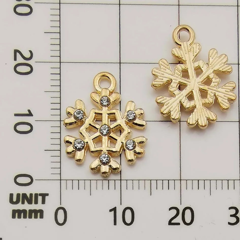 1 Piece 10*19mm 11*20mm 17 * 22mm Alloy Rhinestones Christmas Tree Santa Claus Elk Pendant