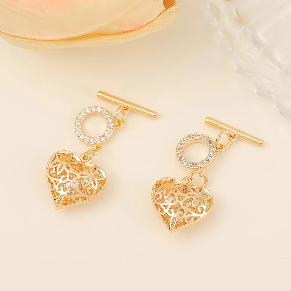 1 Piece 14*32mm Copper Zircon 18K Gold Plated Round Heart Shape Polished Jewelry Buckle