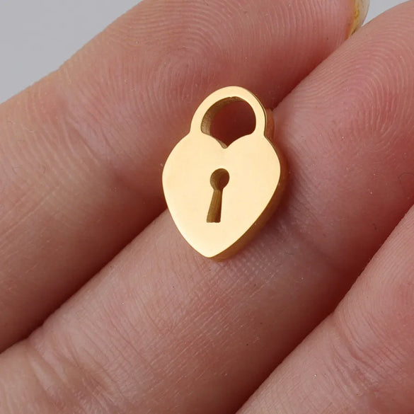 1 Piece 304 Stainless Steel Heart Shape Key Lock Pendant Jewelry Accessories
