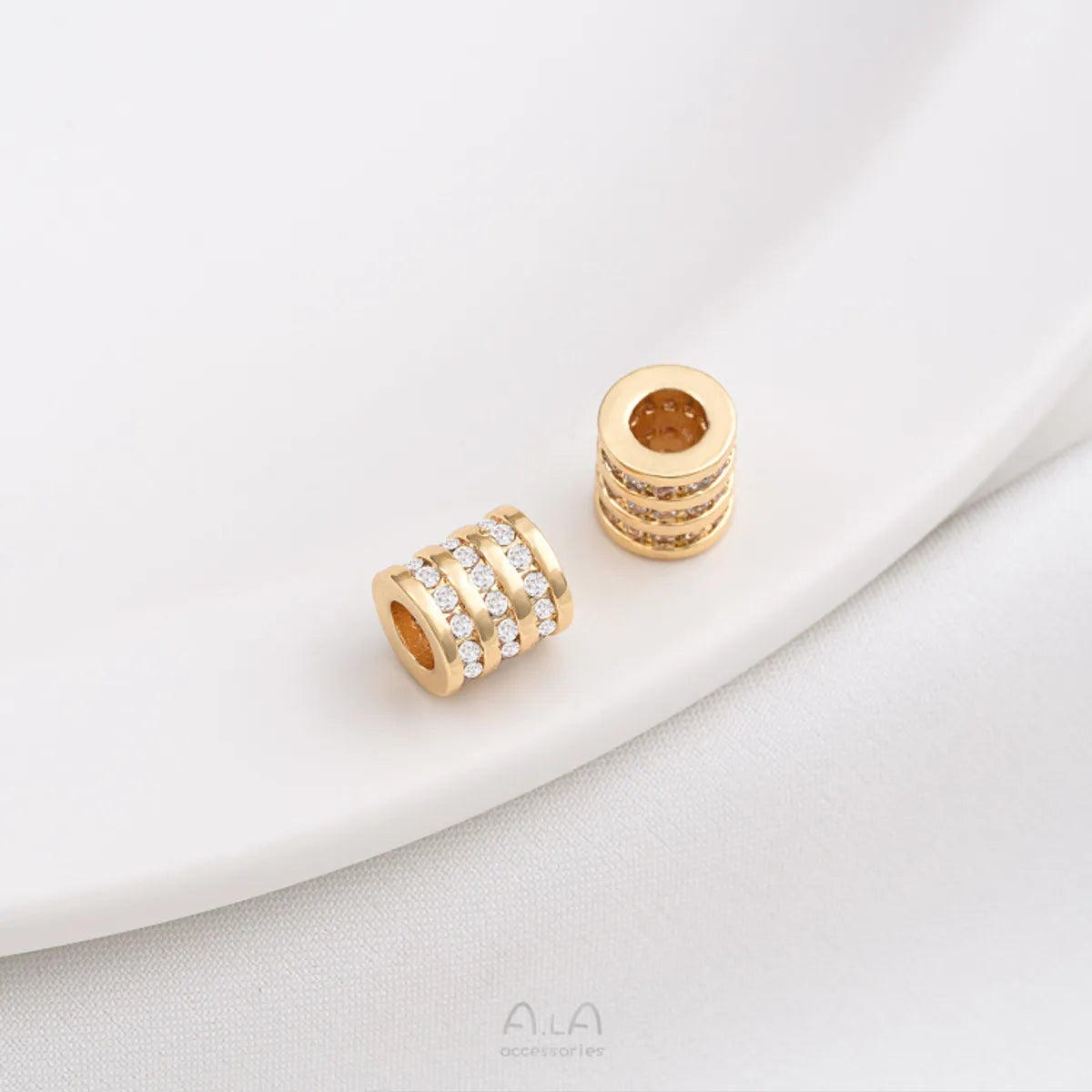 1 Piece 6.5.* 5mm 7 * 3mm 8 * 4mm Copper Zircon 14K Gold Plated Geometric Solid Color Polished Spacer Bars