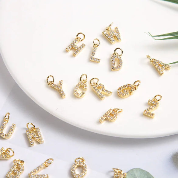 1 Piece 8*11.8mm Copper Zircon Letter Pendant