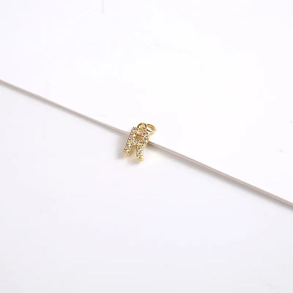 1 Piece 8*11.8mm Copper Zircon Letter Pendant