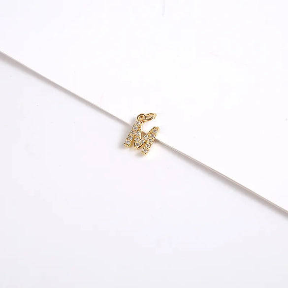 1 Piece 8*11.8mm Copper Zircon Letter Pendant