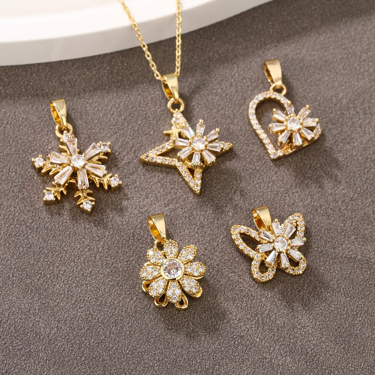 1 Piece Artificial Gemstones Copper Zircon 18K Gold Plated Flower Butterfly Snowflake Pendant