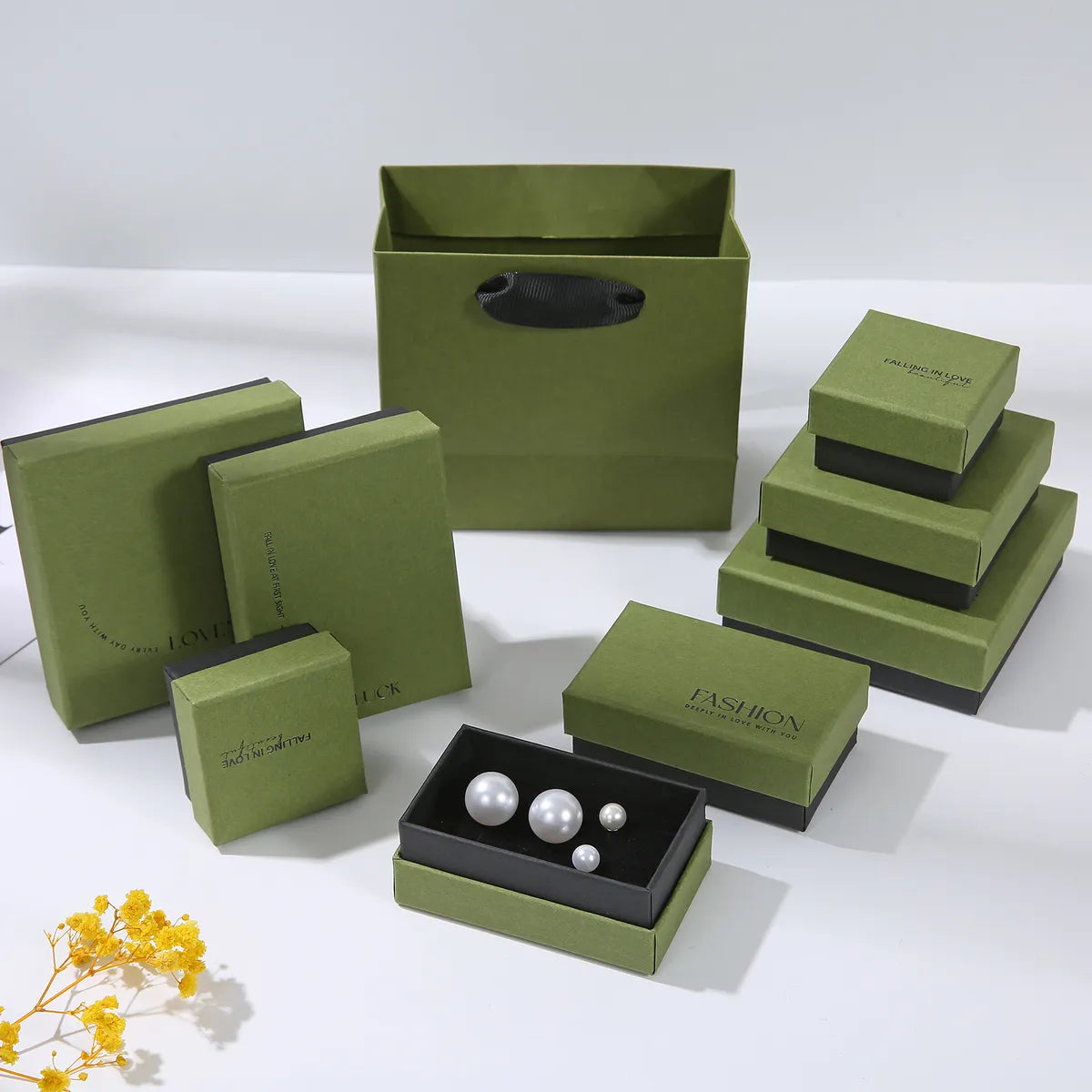 1 Piece Basic Simple Style Holiday Daily Solid Color Jewelry Boxes