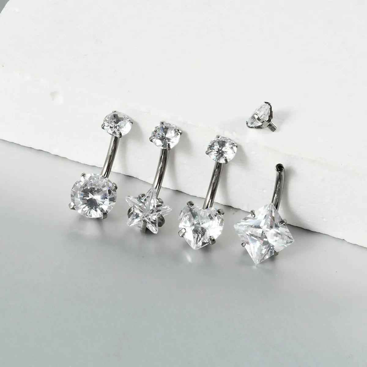 1 Piece Belly Rings Elegant Hawaiian Tropical Round Square Heart Shape G23 Titanium Alloy Inlay Zircon Belly Rings