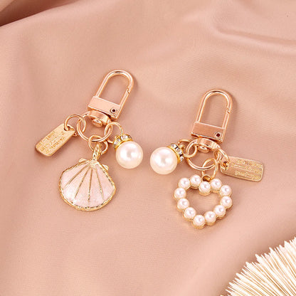 1 Piece Cartoon Style Letter Heart Shape Metal Inlay Artificial Pearls Rhinestones Women'S Keychain