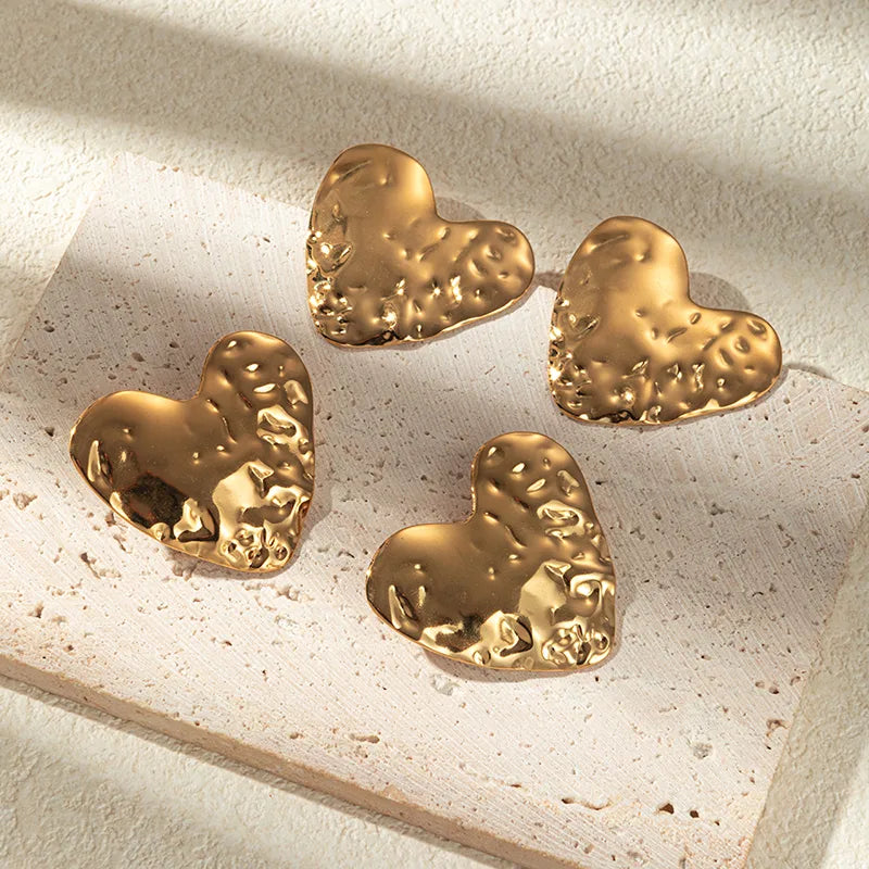 1 Piece Casual Exaggerated Sweet Heart Shape Plating 304 Stainless Steel 14K Gold Plated Ear Studs