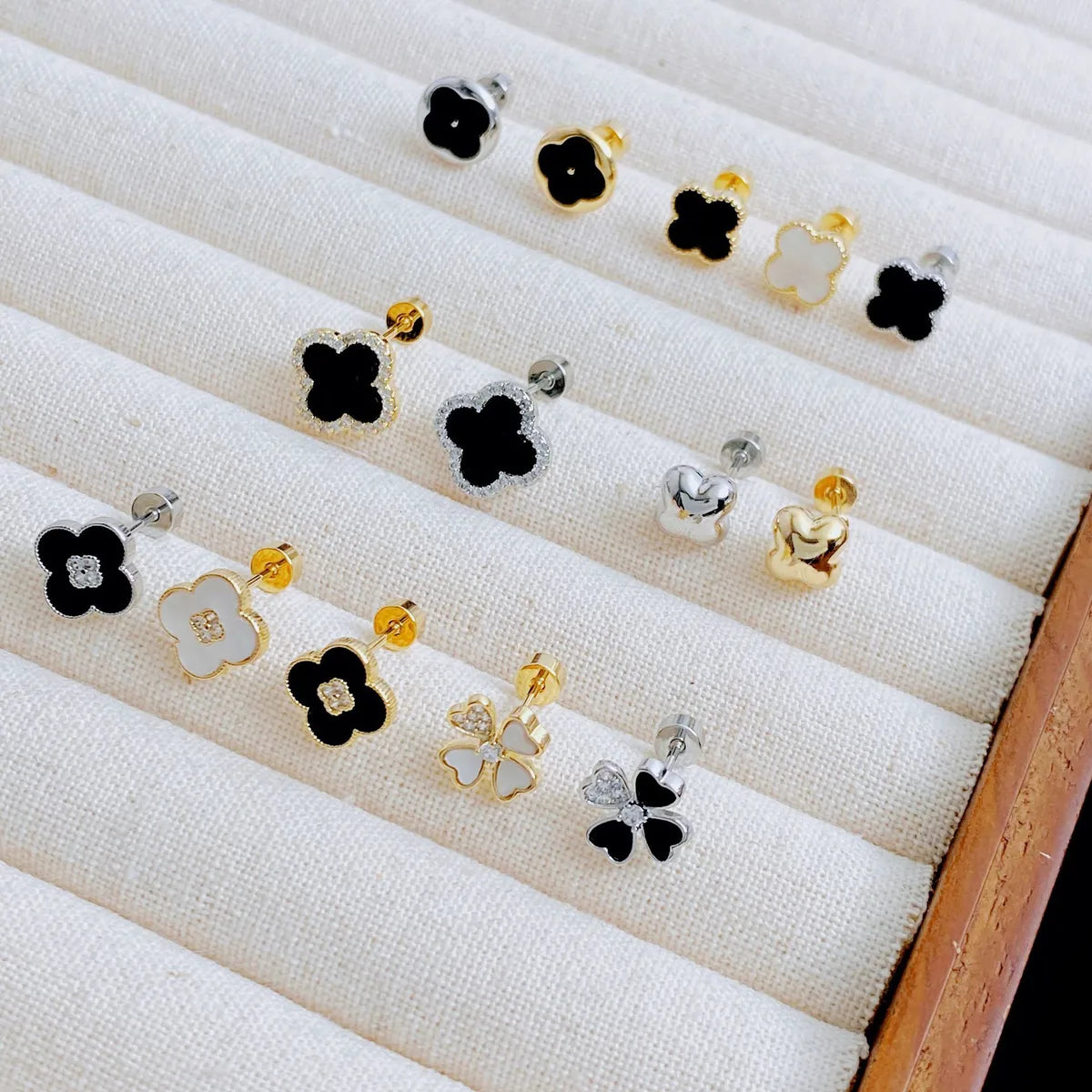 1 Piece Casual Simple Style Four Leaf Clover Inlay Copper Zircon Ear Studs