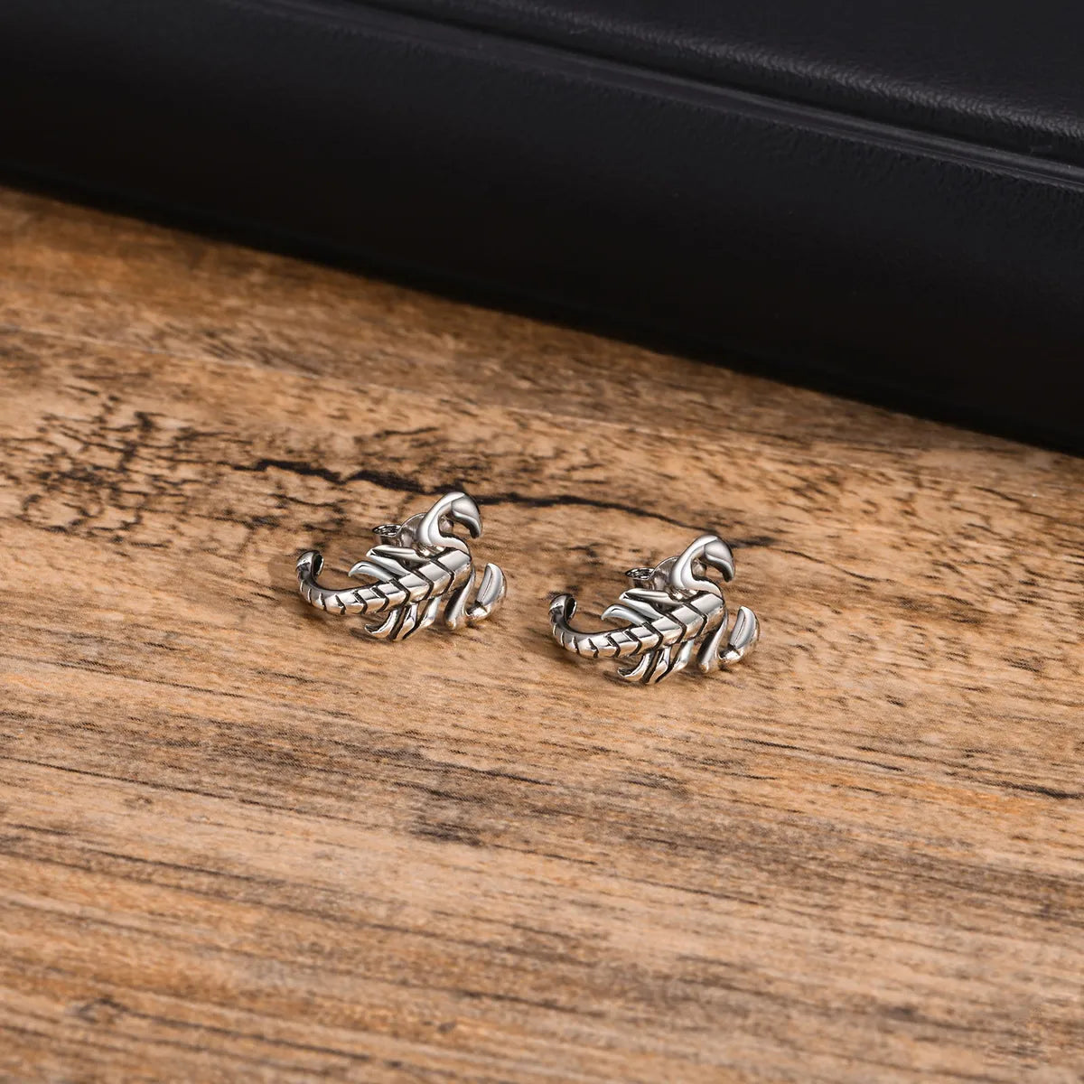 1 Piece Casual Simple Style Scorpion Stainless Steel Ear Studs