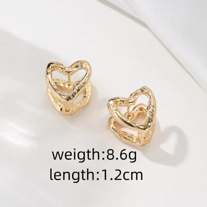 1 Piece Cute Heart Shape Alloy Ear Studs