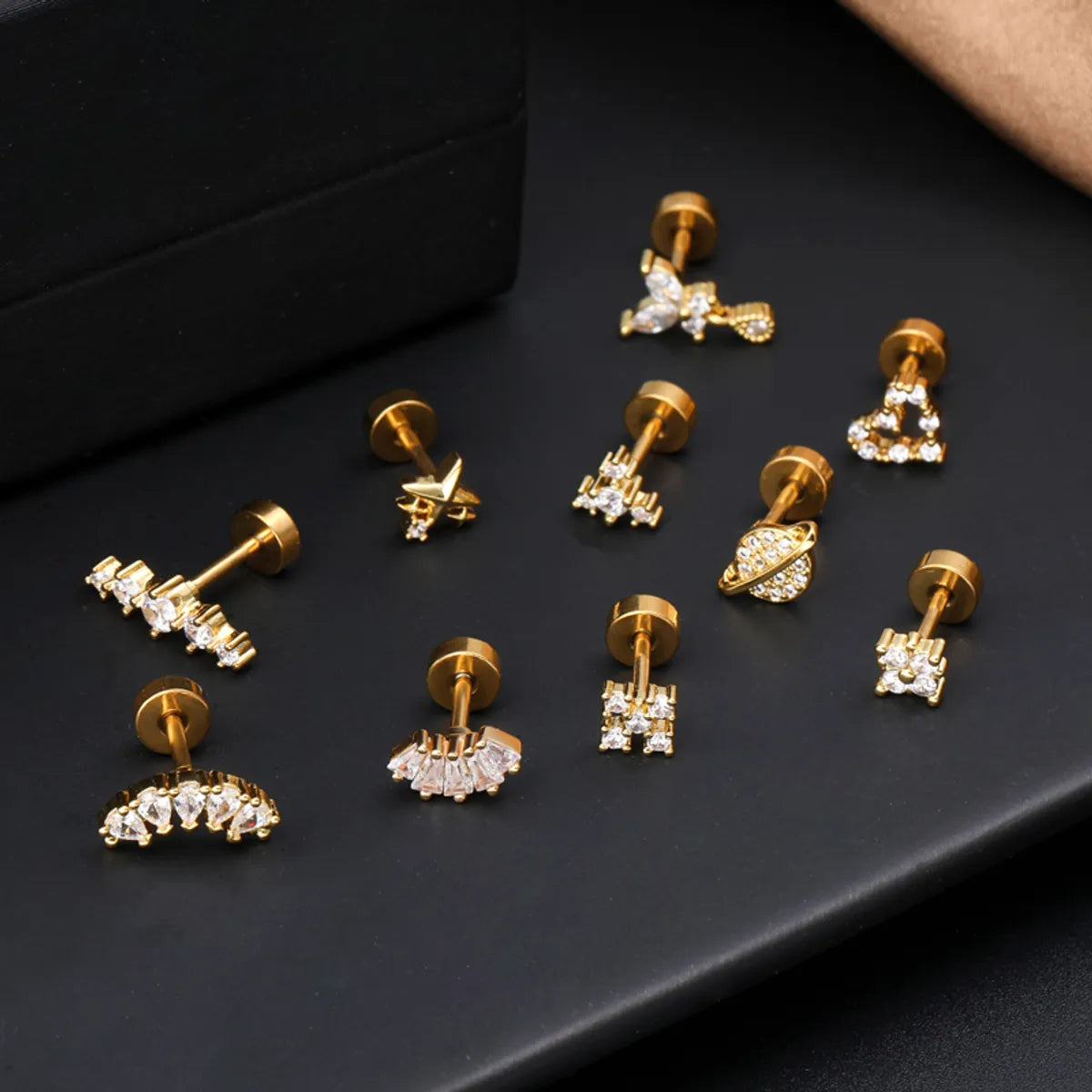 1 Piece Ear Cartilage Rings & Studs Classic Style Geometric Stainless Steel Copper Polishing Plating Inlay Zircon 18K Gold Plated Ear Cartilage Rings & Studs