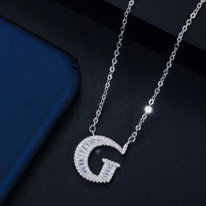 1 Piece Elegant Letter Copper Inlay Zircon Necklace