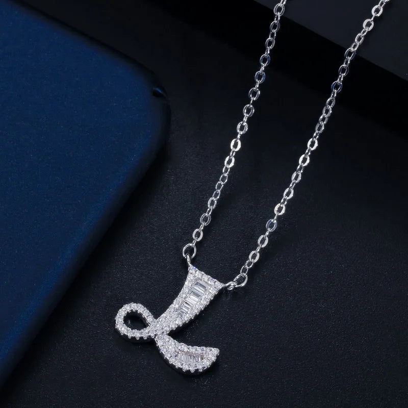 1 Piece Elegant Letter Copper Inlay Zircon Necklace