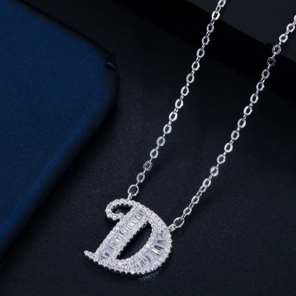 1 Piece Elegant Letter Copper Inlay Zircon Necklace