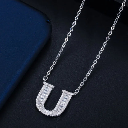 1 Piece Elegant Letter Copper Inlay Zircon Necklace