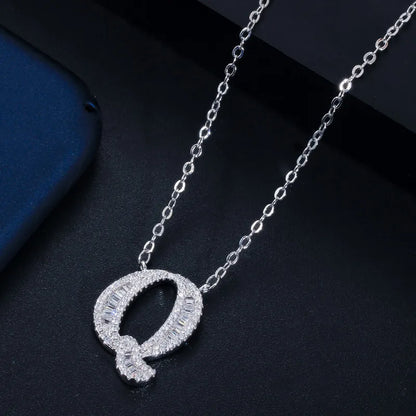 1 Piece Elegant Letter Copper Inlay Zircon Necklace