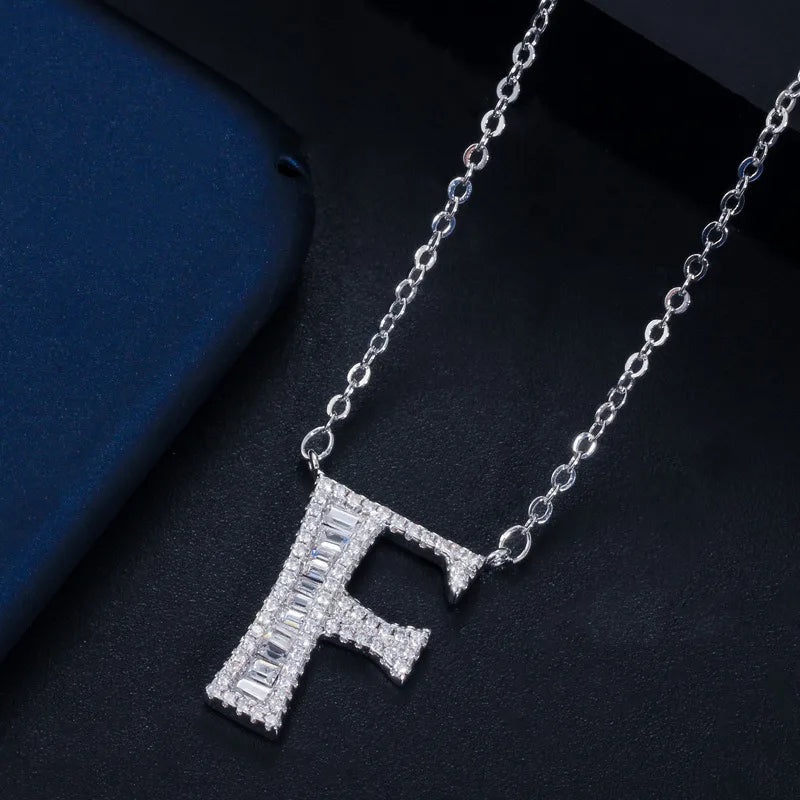 1 Piece Elegant Letter Copper Inlay Zircon Necklace