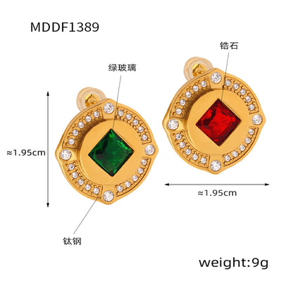 1 Piece Elegant Retro British Style Round Square Plating Inlay Titanium Steel Artificial Diamond Zircon 18k Gold Plated Ear Studs