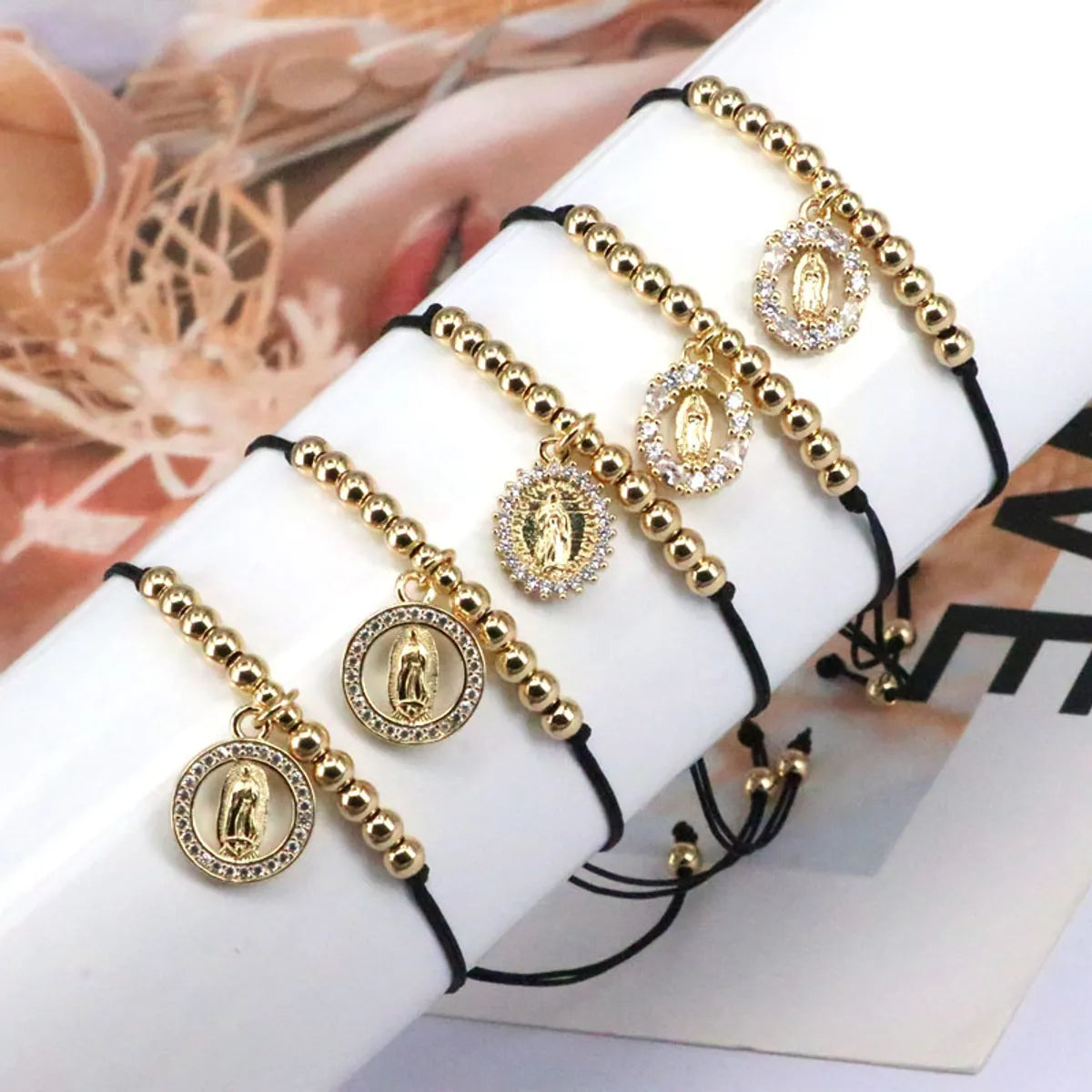 1 Piece Ethnic Style Faith Oval Copper Plating Inlay Zircon Bracelets