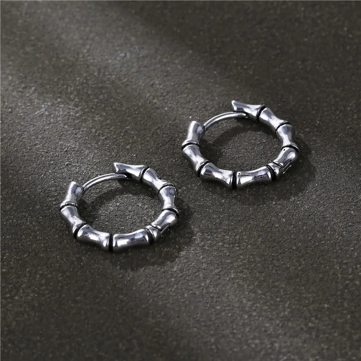 1 Piece Fashion Bamboo Titanium Steel Plating Men'S Earrings