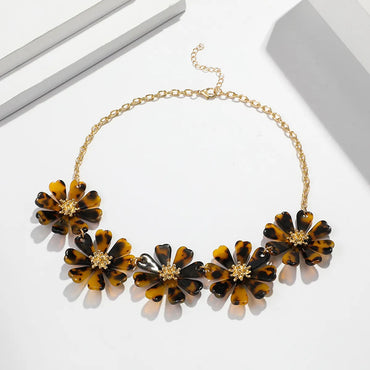 1 Piece Fashion Flower Acetic Acid Sheets Handmade Women's Necklace