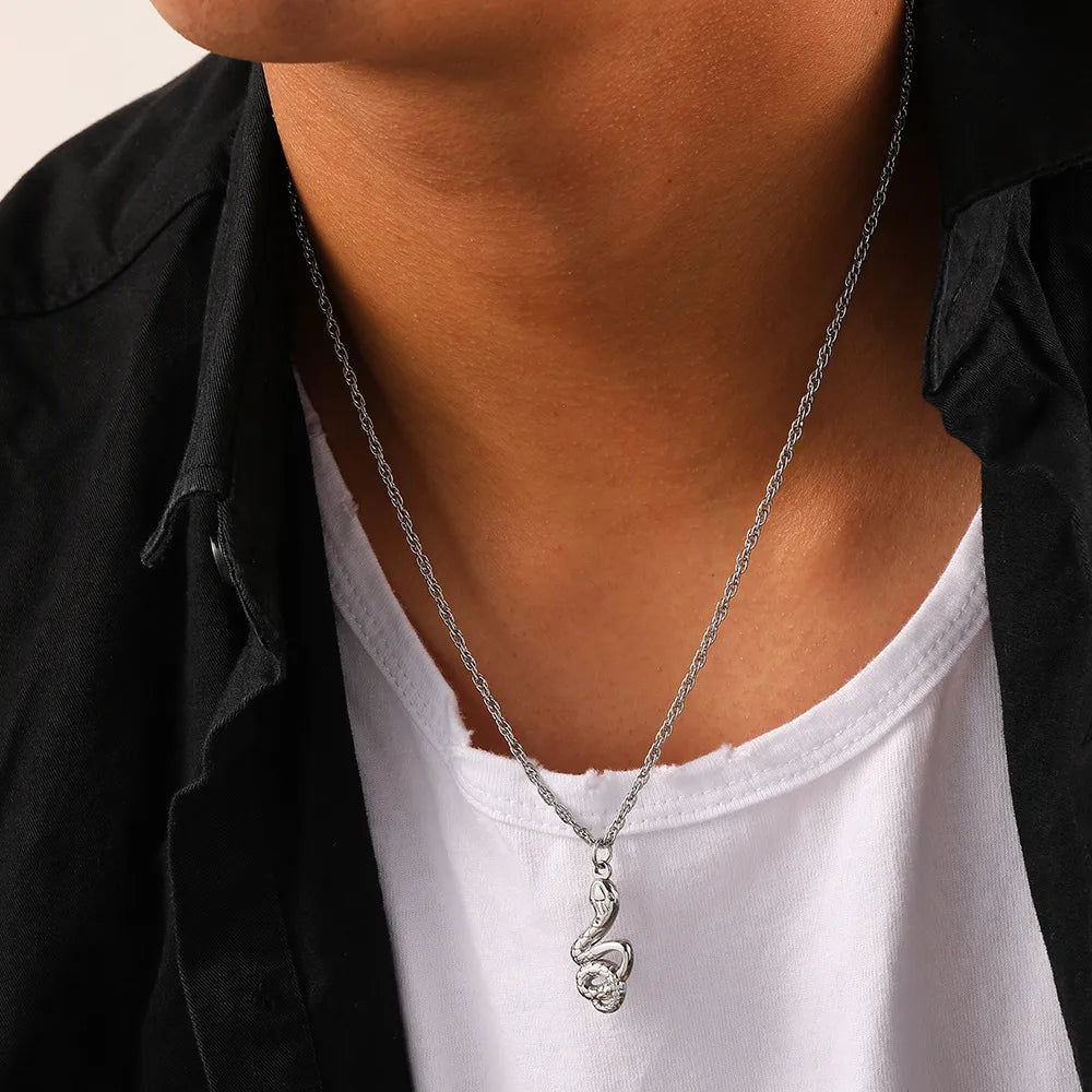 1 Piece Fashion Snake Stainless Steel Plating Hollow Out Men'S Pendant Necklace