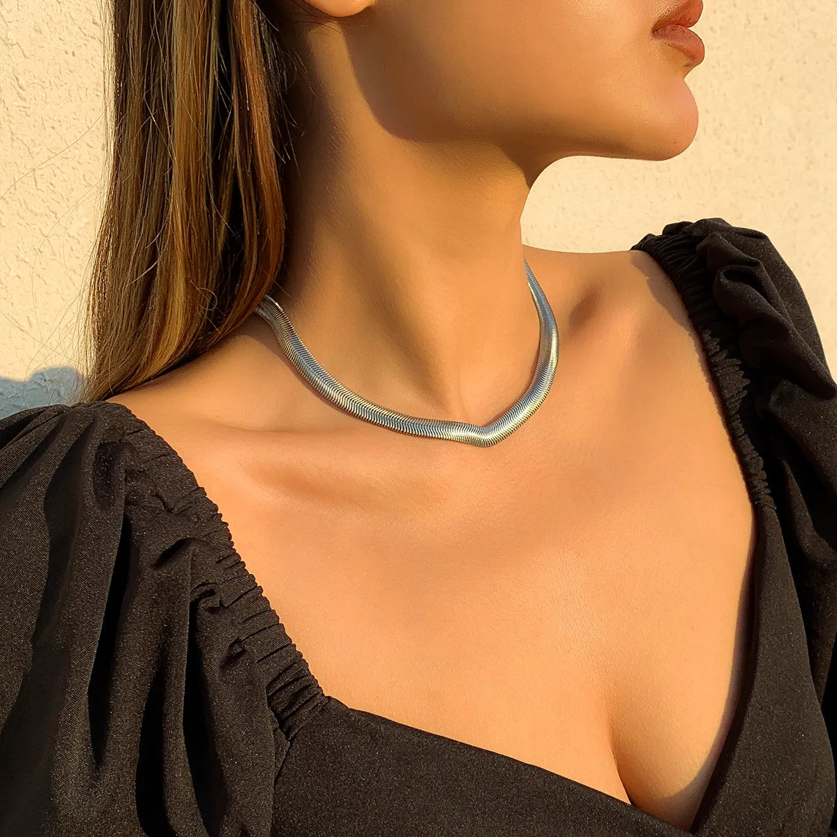 1 Piece Fashion Solid Color Metal Iron Women's Necklace